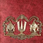 Brass Vaishnav Symbol Wall Hanging
